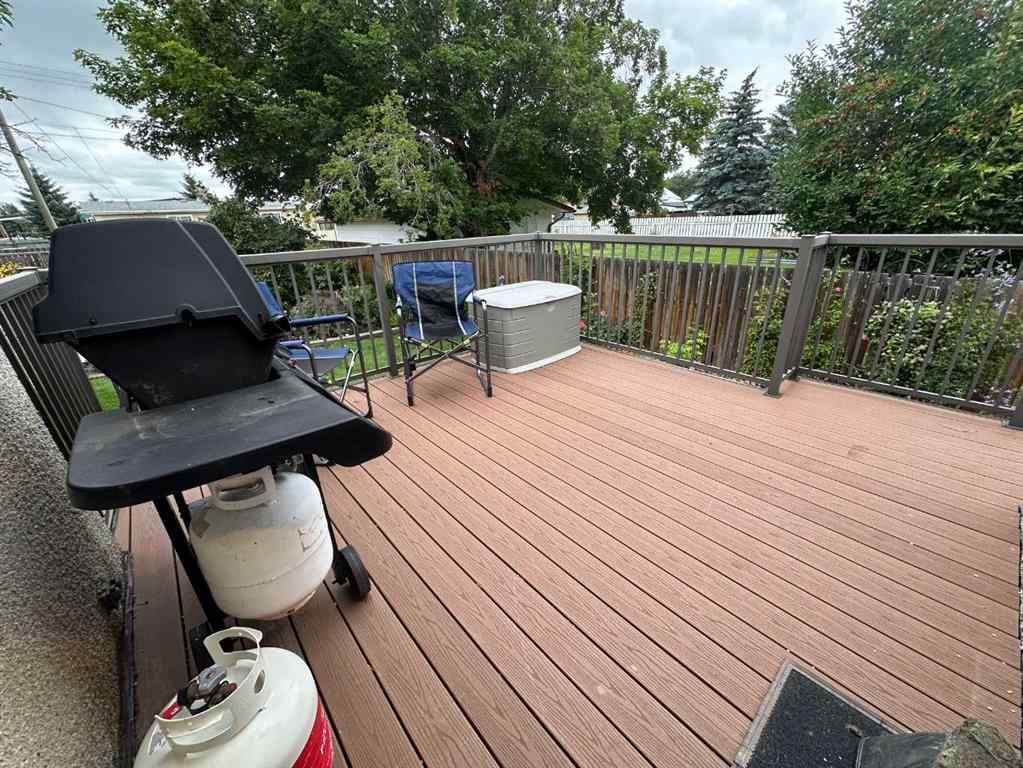 MLS® A2245569 - 5402 57 Street  in NONE Taber, Residential