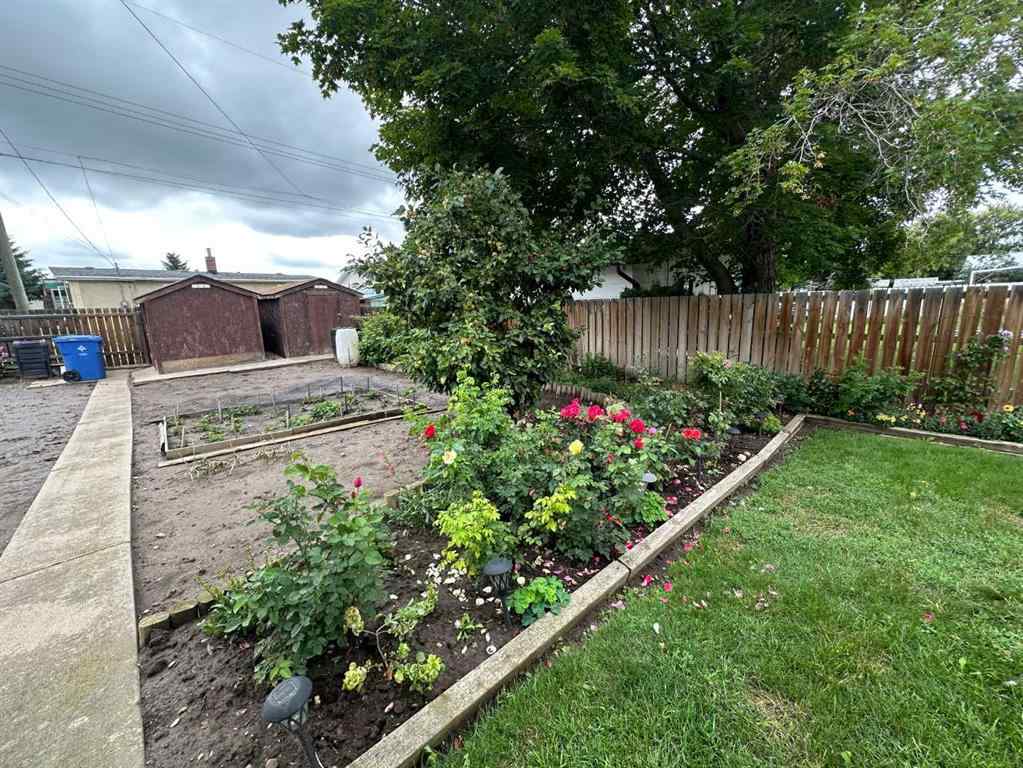 MLS® A2245569 - 5402 57 Street  in NONE Taber, Residential