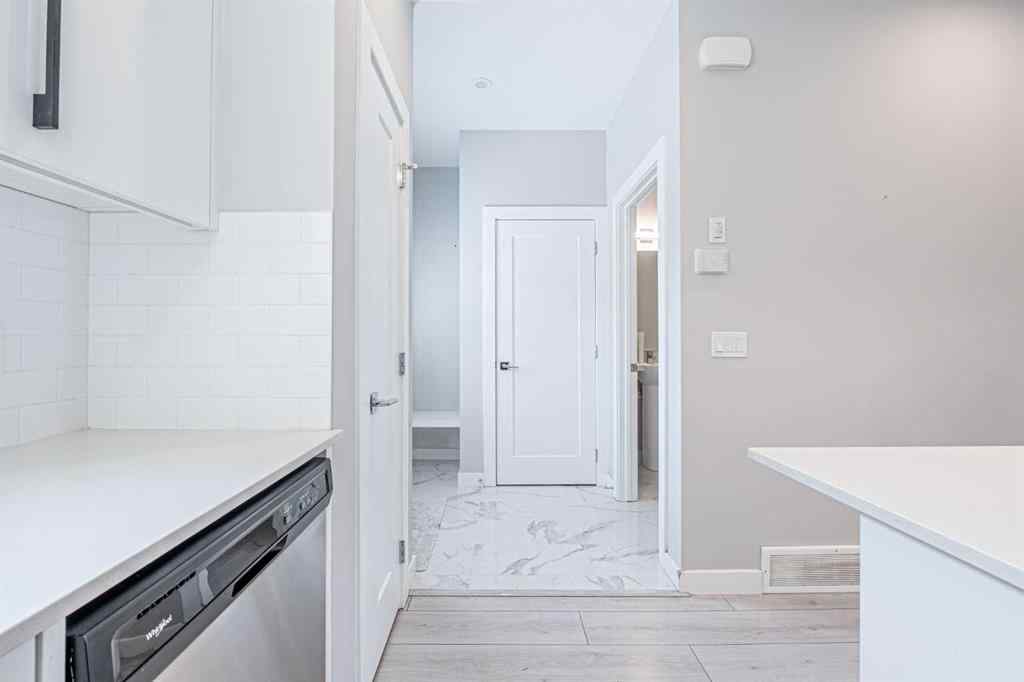 MLS® A2245570 - 136 Chelsea Drive  in Chelsea_CH Chestermere, Residential