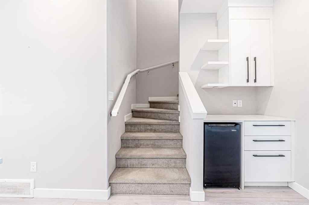 MLS® A2245570 - 136 Chelsea Drive  in Chelsea_CH Chestermere, Residential