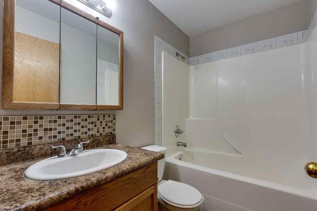 MLS® A2245580 - Unit #A 5915 52 Avenue  in Riverside Meadows Red Deer, Residential