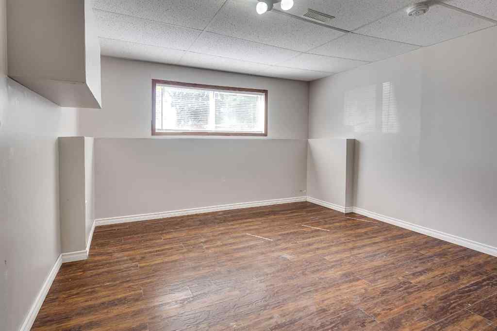 MLS® A2245580 - Unit #A 5915 52 Avenue  in Riverside Meadows Red Deer, Residential