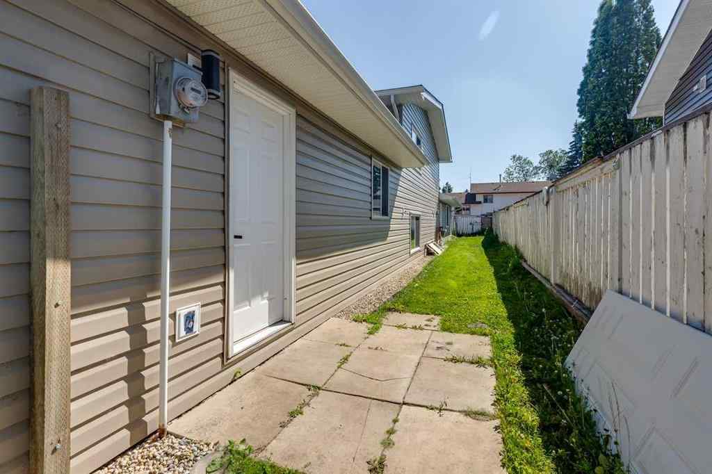 MLS® A2245583 - 104 Oak Drive  in South Centennial Wetaskiwin, Residential