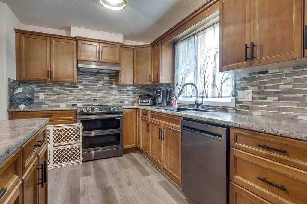 MLS® A2245583 - 104 Oak Drive  in South Centennial Wetaskiwin, Residential