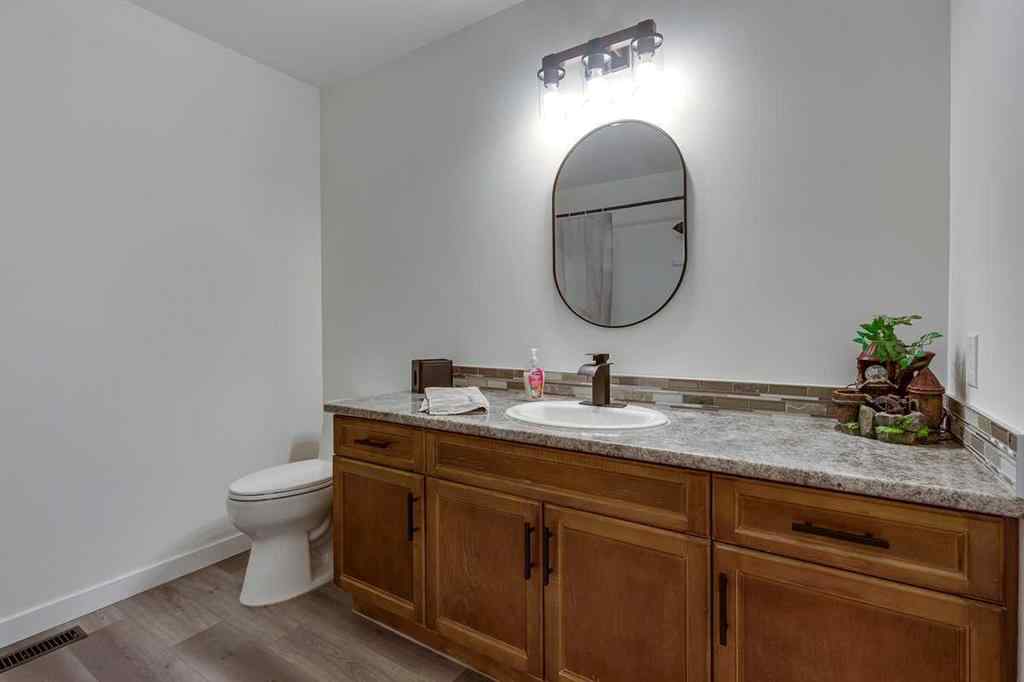MLS® A2245583 - 104 Oak Drive  in South Centennial Wetaskiwin, Residential