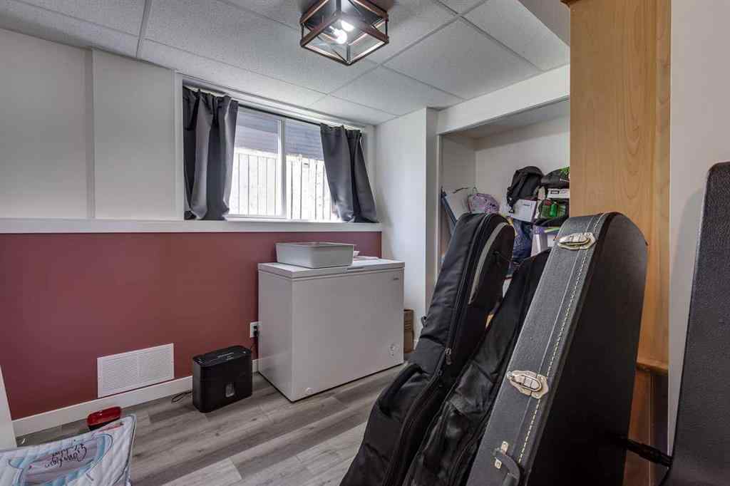MLS® A2245583 - 104 Oak Drive  in South Centennial Wetaskiwin, Residential