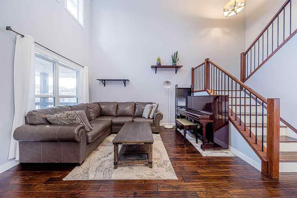 MLS® A2245588 - 104 Hawktree Green NW in Hawkwood Calgary, Residential