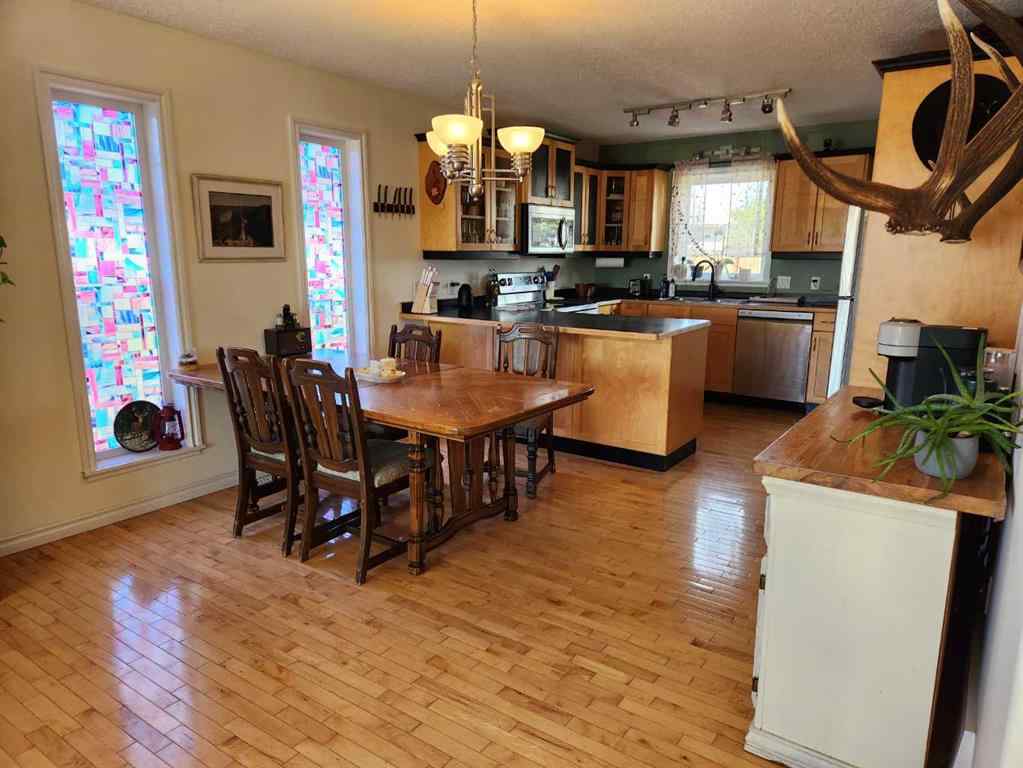 MLS® A2245590 - 601 2nd Street NW in NONE Manning, Residential