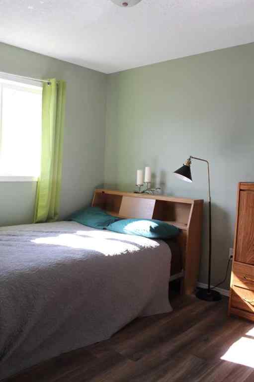 MLS® A2245590 - 601 2nd Street NW in NONE Manning, Residential