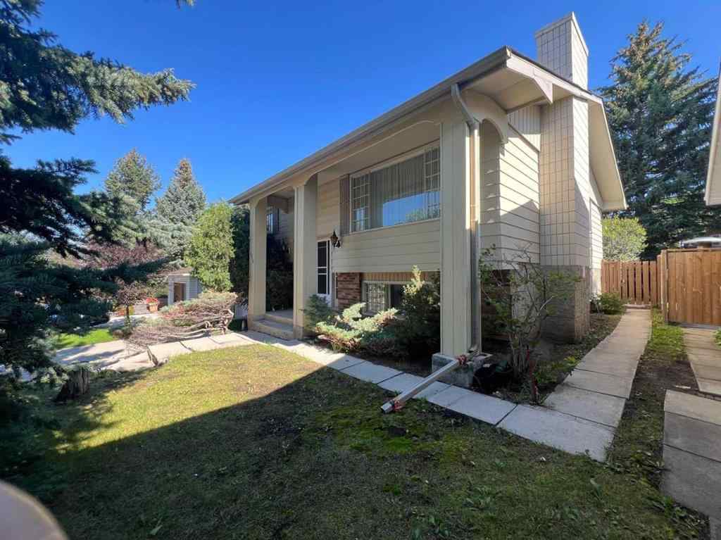 MLS® A2245593 - 5516 Dalhart Hill NW in Dalhousie Calgary, Residential