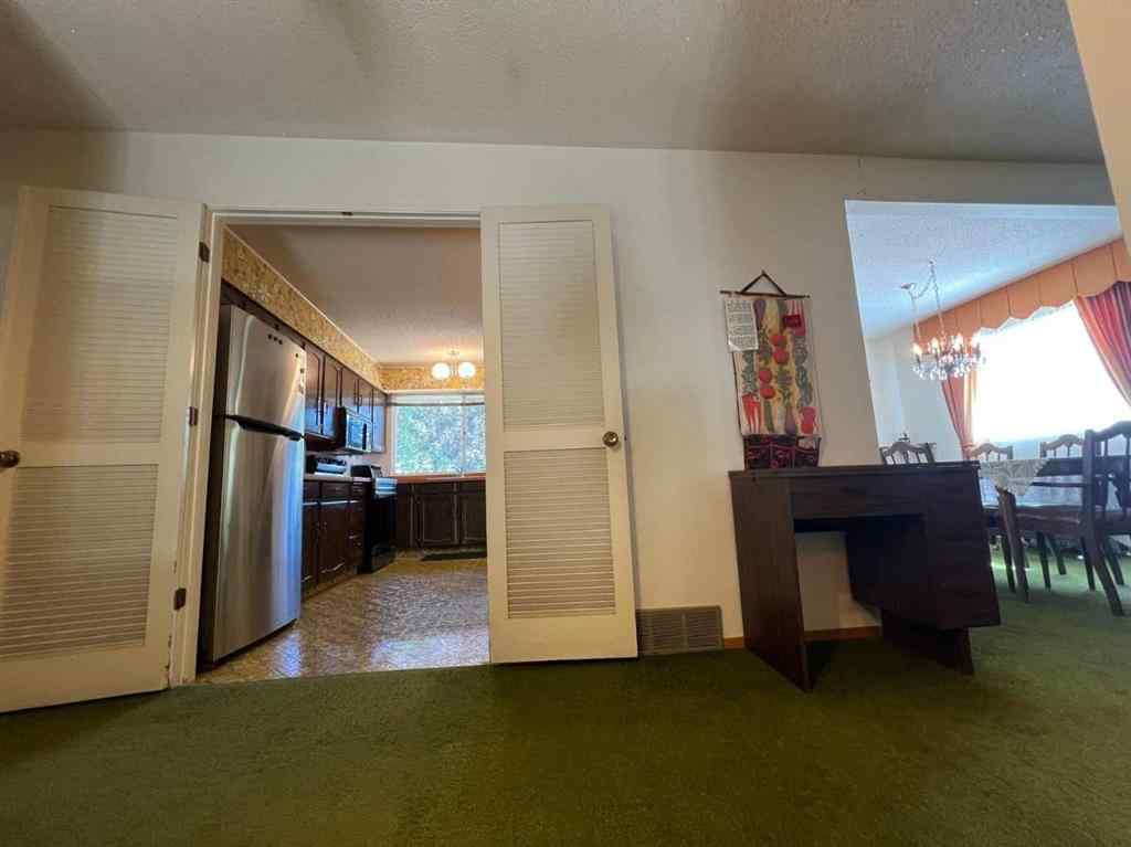 MLS® A2245593 - 5516 Dalhart Hill NW in Dalhousie Calgary, Residential