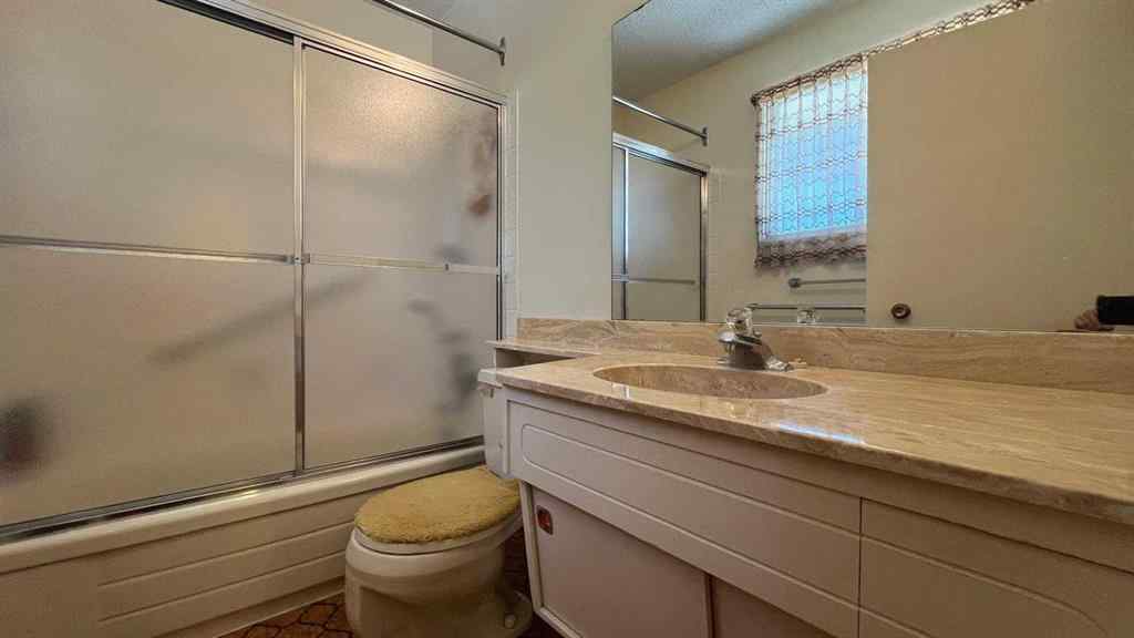 MLS® A2245593 - 5516 Dalhart Hill NW in Dalhousie Calgary, Residential