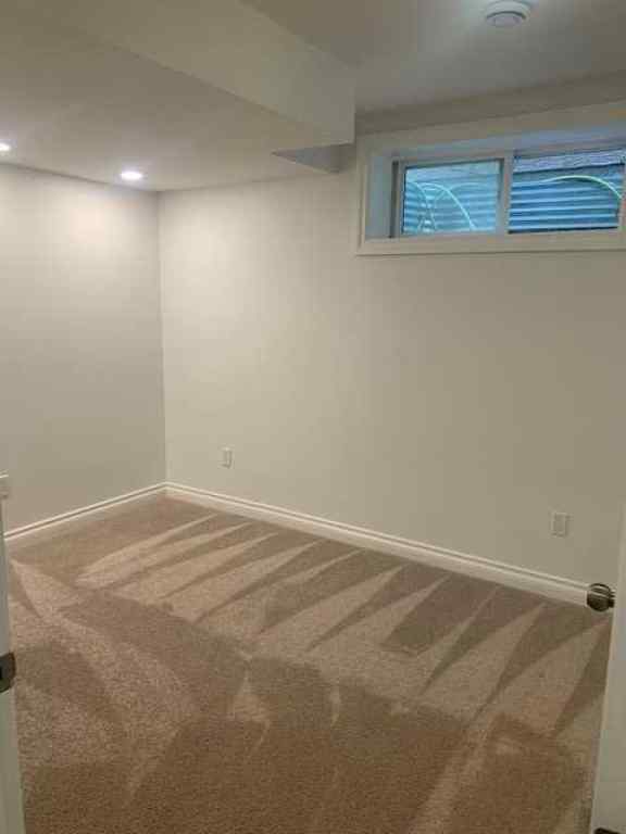 MLS® A2245594 - 18 West Cedar Place SW in West Springs Calgary, Residential