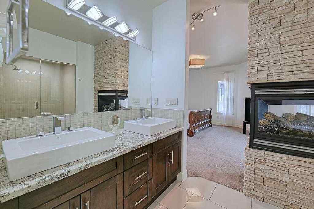 MLS® A2245598 - 16 Rockcliff Point NW in Rocky Ridge Calgary, Residential