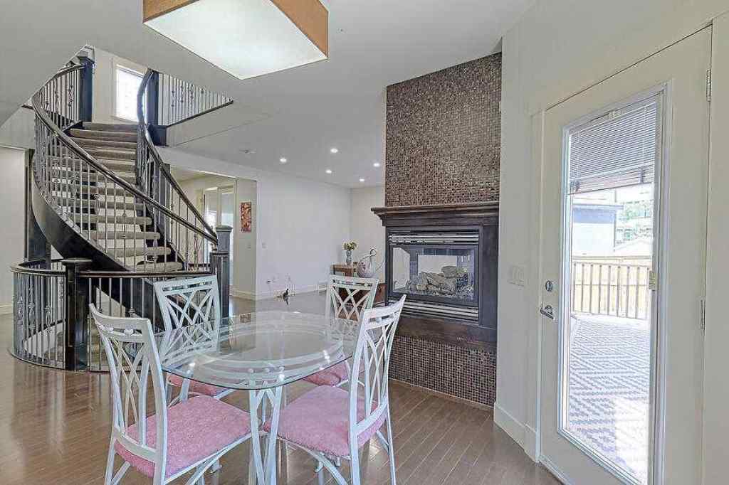 MLS® A2245598 - 16 Rockcliff Point NW in Rocky Ridge Calgary, Residential