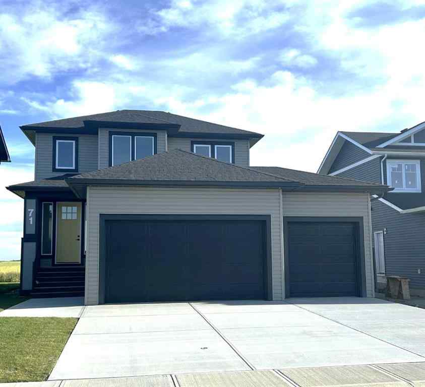 MLS® A2245602 - 71 Vincent Crescent  in NONE Olds, Residential