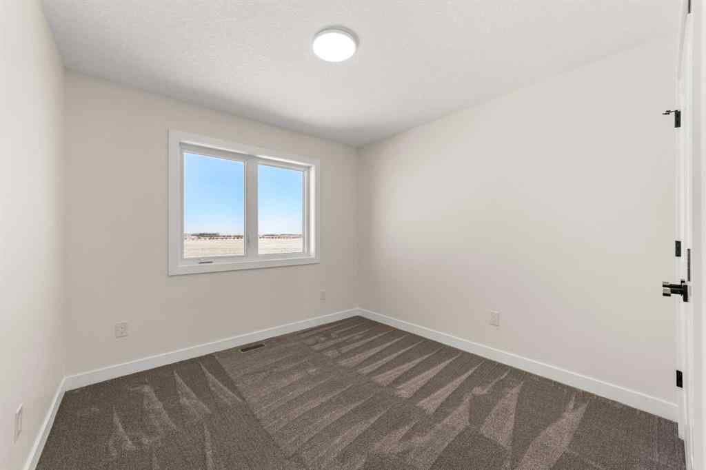 MLS® A2245602 - 71 Vincent Crescent  in NONE Olds, Residential