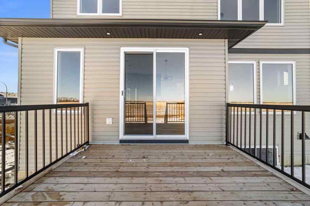 MLS® A2245602 - 71 Vincent Crescent  in NONE Olds, Residential