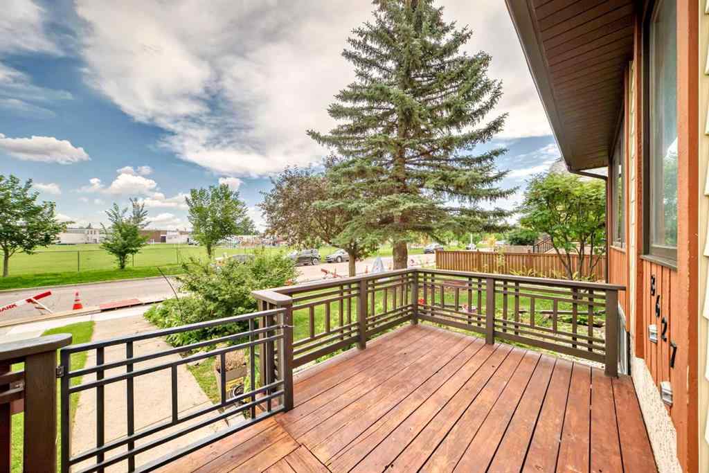 MLS® A2245605 - 8627 34 Avenue NW in Bowness Calgary, Residential