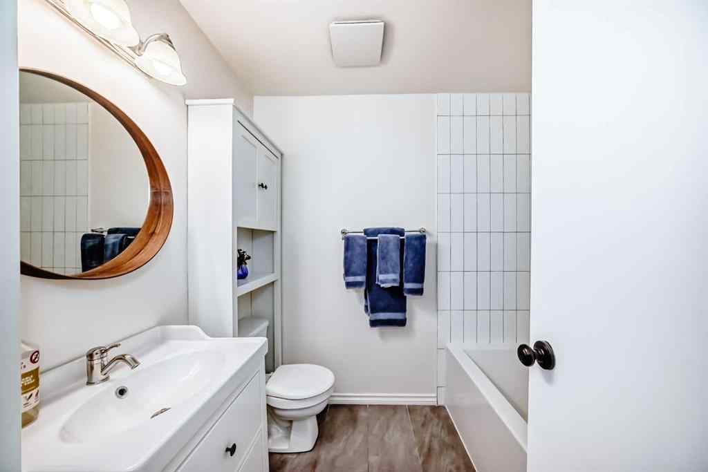 MLS® A2245605 - 8627 34 Avenue NW in Bowness Calgary, Residential