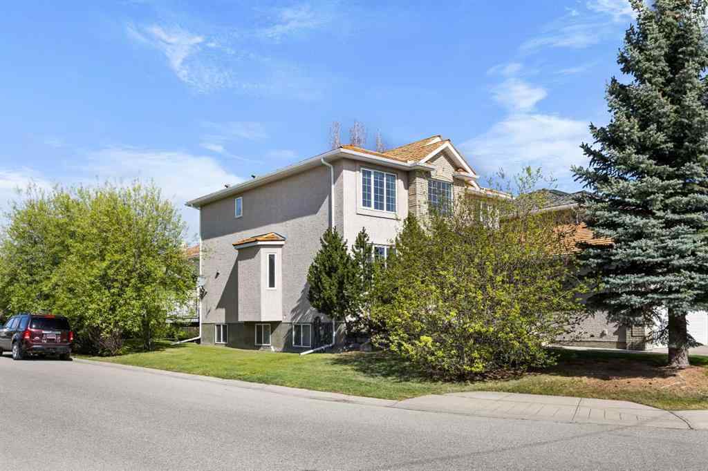 MLS® A2245610 - 3 Hampstead Hill NW in Hamptons Calgary, Residential