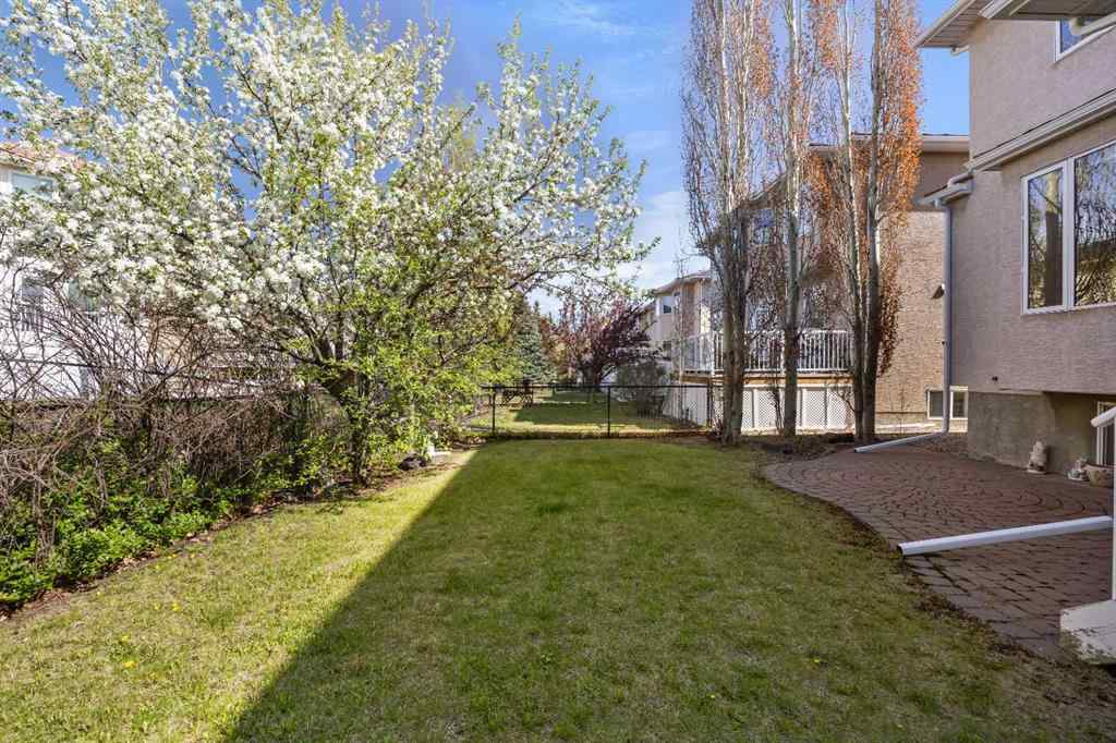 MLS® A2245610 - 3 Hampstead Hill NW in Hamptons Calgary, Residential