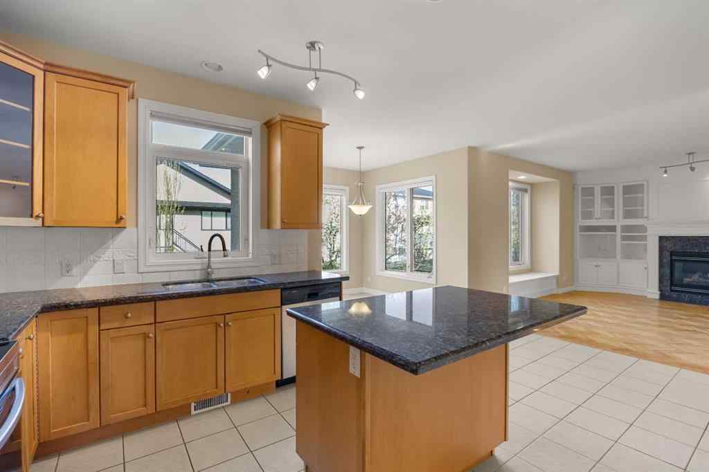 MLS® A2245610 - 3 Hampstead Hill NW in Hamptons Calgary, Residential