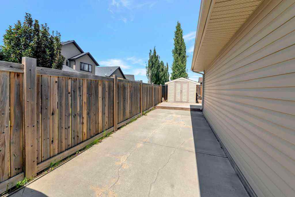 MLS® A2245616 - 5510 16 Street  in College Park Lloydminster, Residential