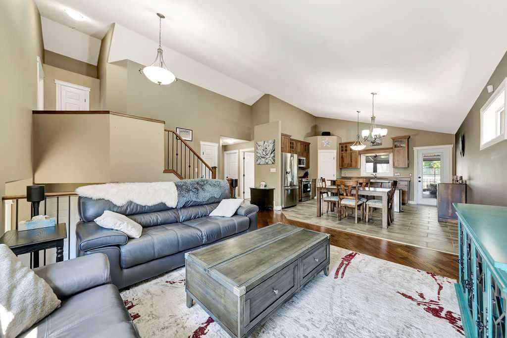 MLS® A2245616 - 5510 16 Street  in College Park Lloydminster, Residential