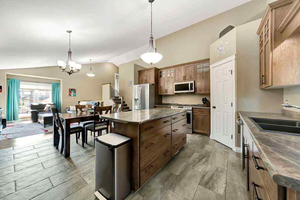 MLS® A2245616 - 5510 16 Street  in College Park Lloydminster, Residential