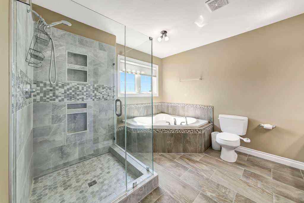 MLS® A2245616 - 5510 16 Street  in College Park Lloydminster, Residential