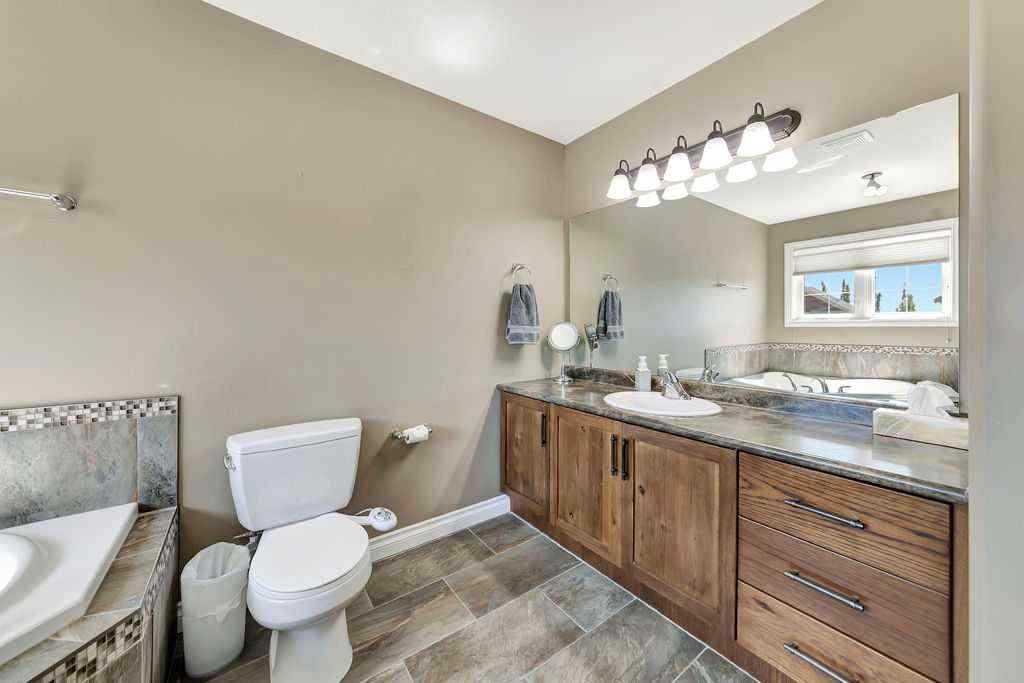 MLS® A2245616 - 5510 16 Street  in College Park Lloydminster, Residential