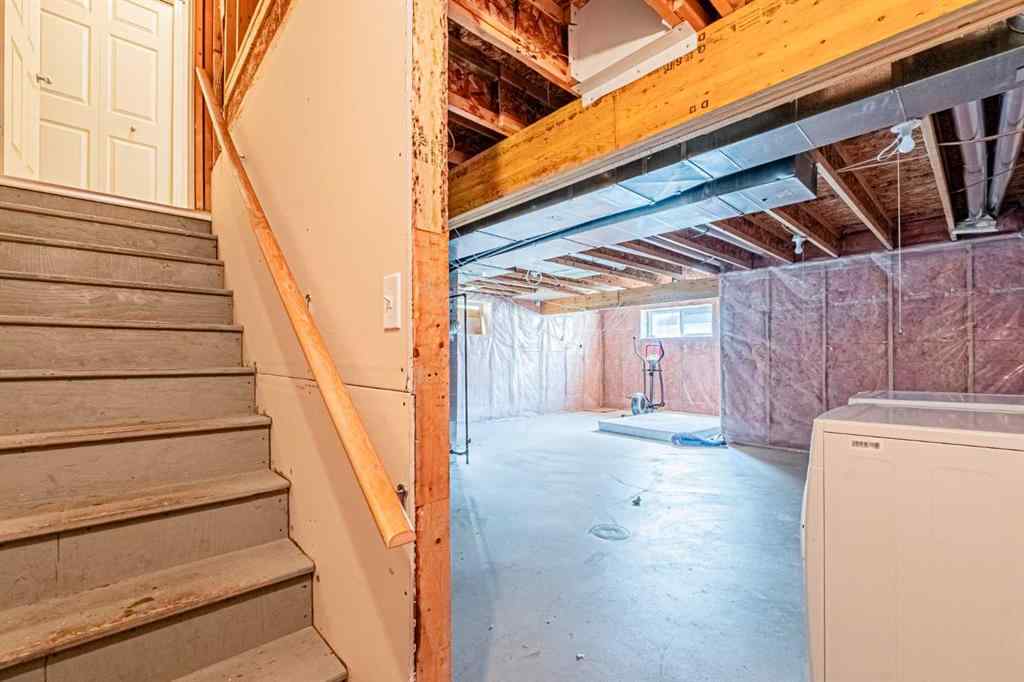 MLS® A2245624 - 280 Panora Close NW in Panorama Hills Calgary, Residential