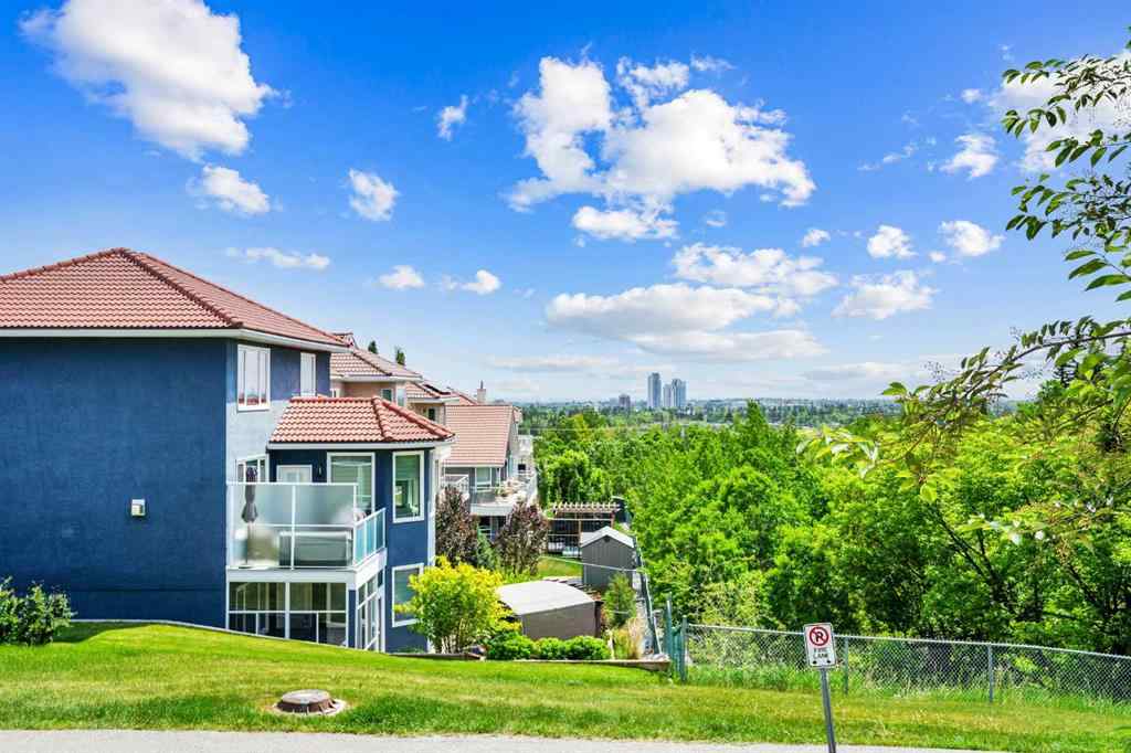 MLS® A2245640 - 209 Patina Park SW in Patterson Calgary, Residential