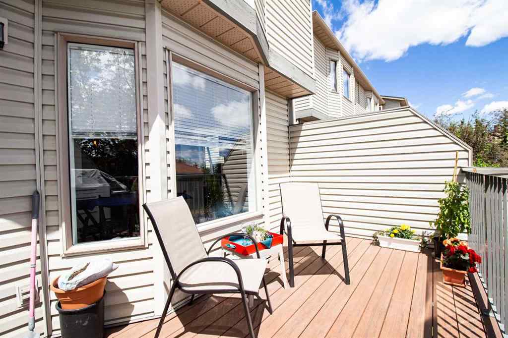 MLS® A2245640 - 209 Patina Park SW in Patterson Calgary, Residential