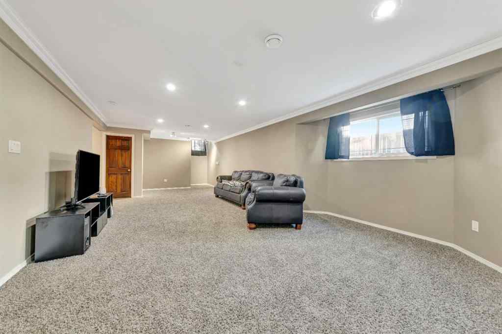 MLS® A2245641 - 2311 46 Avenue  in Wallacefield Lloydminster, Residential