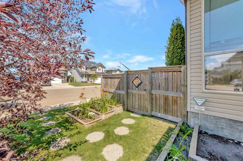 MLS® A2245641 - 2311 46 Avenue  in Wallacefield Lloydminster, Residential