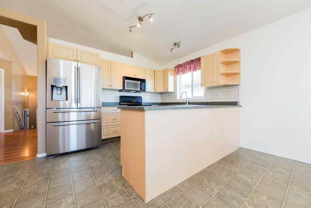 MLS® A2245647 - 10745 72 Avenue  in Mission Heights Grande Prairie, Residential