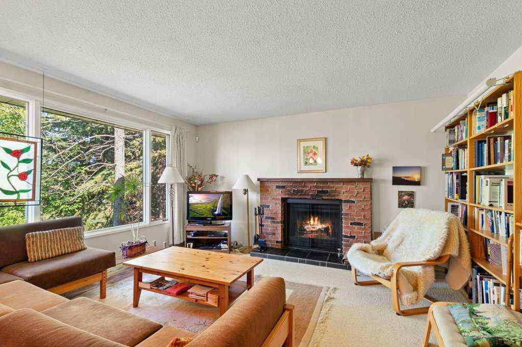 MLS® A2245649 - 49 Pamely Avenue  in Pines Red Deer, Residential