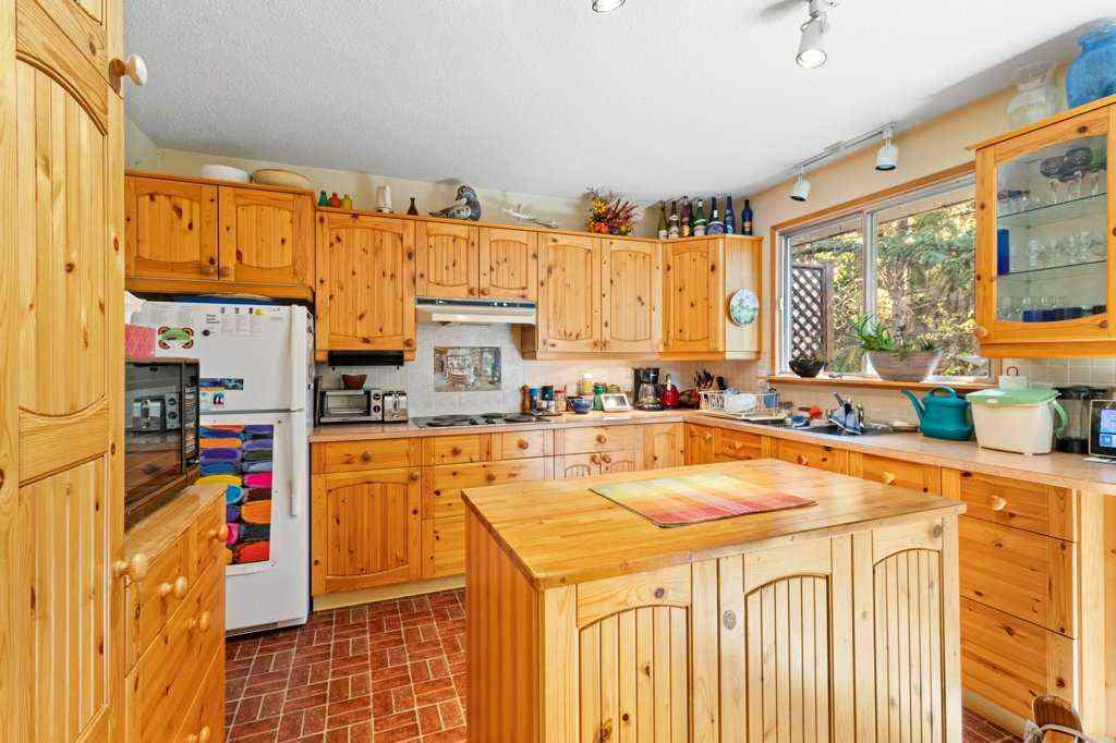 MLS® A2245649 - 49 Pamely Avenue  in Pines Red Deer, Residential