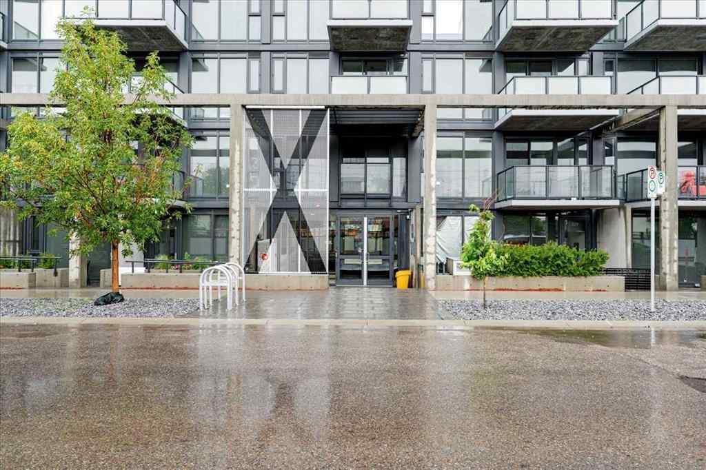 MLS® A2245653 - Unit #310 327 9A Street NW in Sunnyside Calgary, Residential