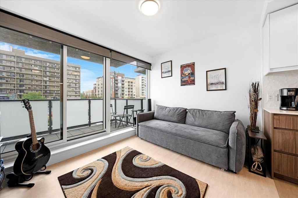 MLS® A2245653 - Unit #310 327 9A Street NW in Sunnyside Calgary, Residential