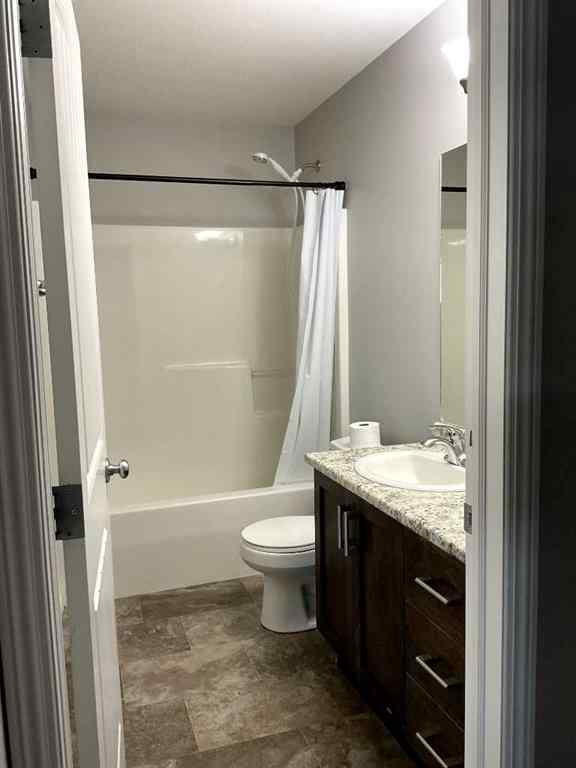 MLS® A2245655 - Unit #B 7411 29 Street  in West Lloydminster Lloydminster, Rental