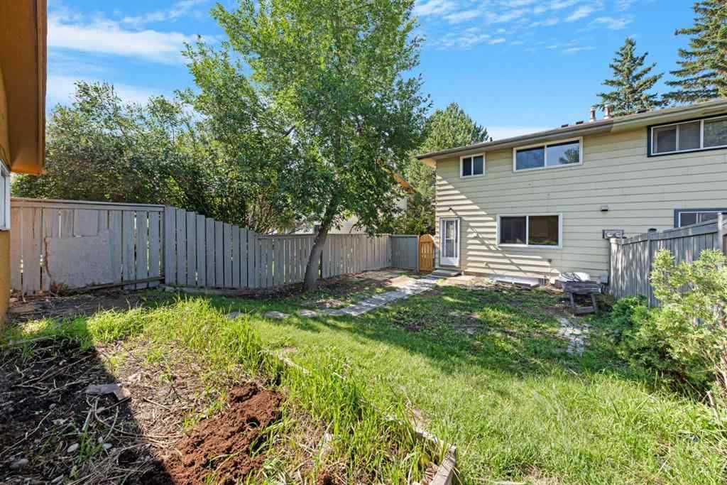 MLS® A2245657 - 5206 Dalhousie Drive NW in Dalhousie Calgary, Residential
