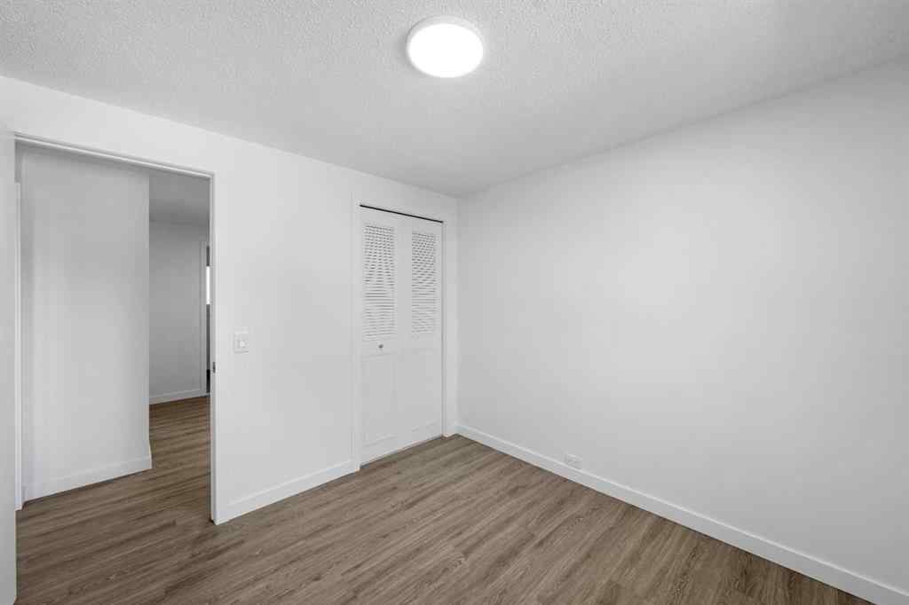 MLS® A2245657 - 5206 Dalhousie Drive NW in Dalhousie Calgary, Residential