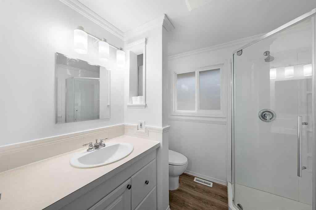 MLS® A2245657 - 5206 Dalhousie Drive NW in Dalhousie Calgary, Residential