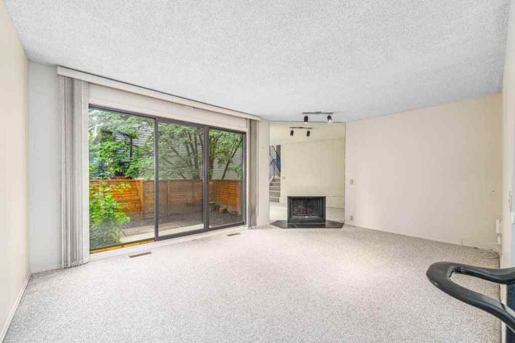 MLS® A2245658 - Unit #34 10 Point Drive NW in Point McKay Calgary, Residential