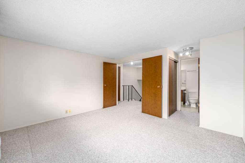 MLS® A2245658 - Unit #34 10 Point Drive NW in Point McKay Calgary, Residential