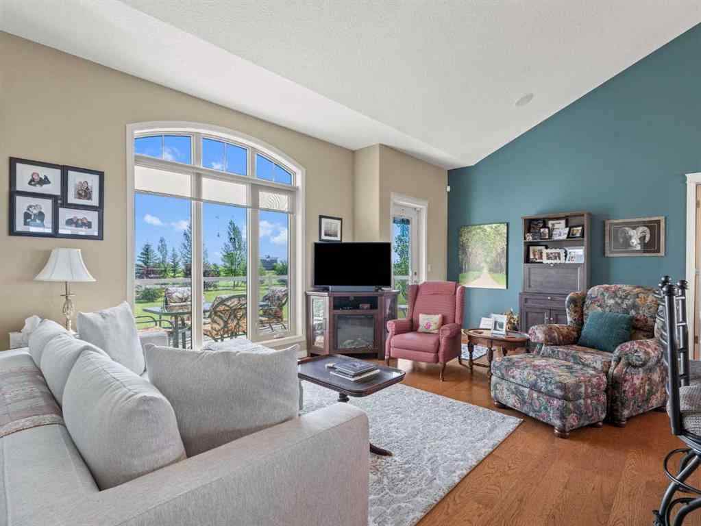 MLS® A2245660 - 18 Sunset Ridge Drive  in NONE Rural Foothills County, Residential