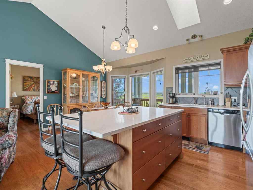 MLS® A2245660 - 18 Sunset Ridge Drive  in NONE Rural Foothills County, Residential